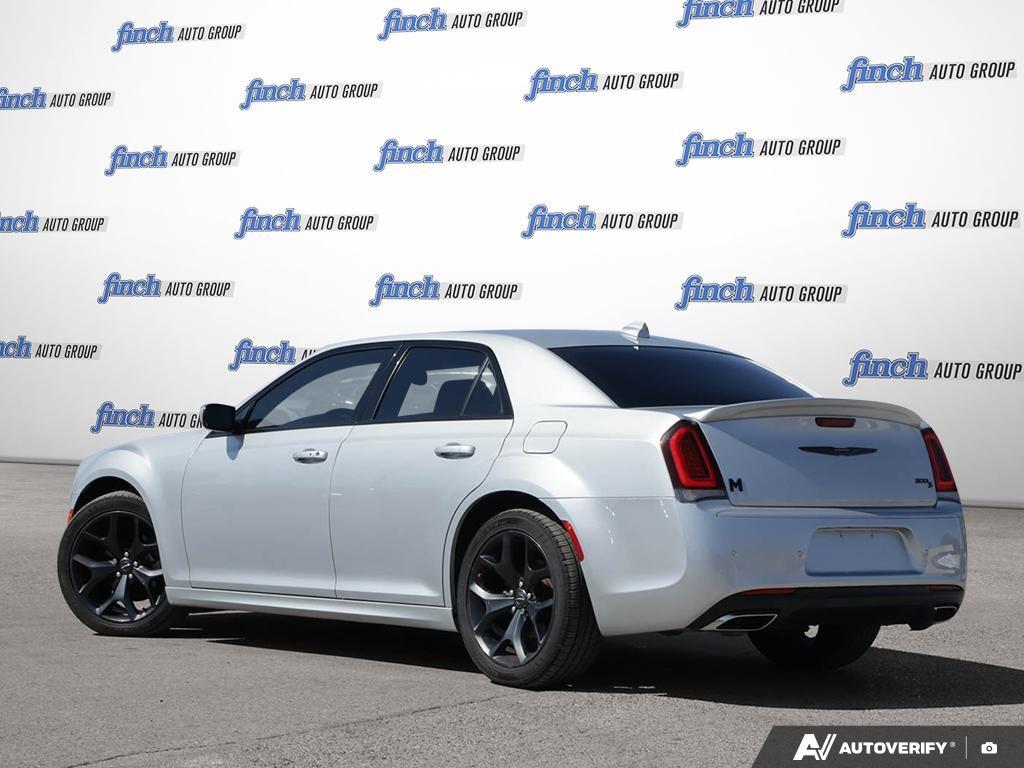 2021 Chrysler 300