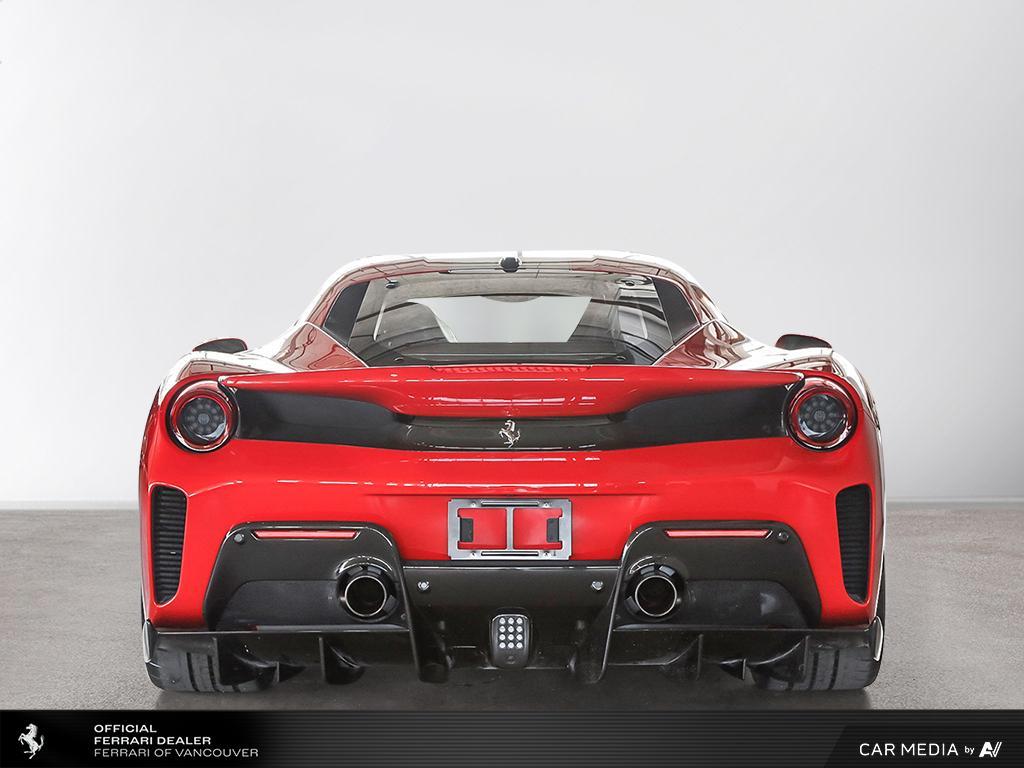 2019 Ferrari 488 Pista