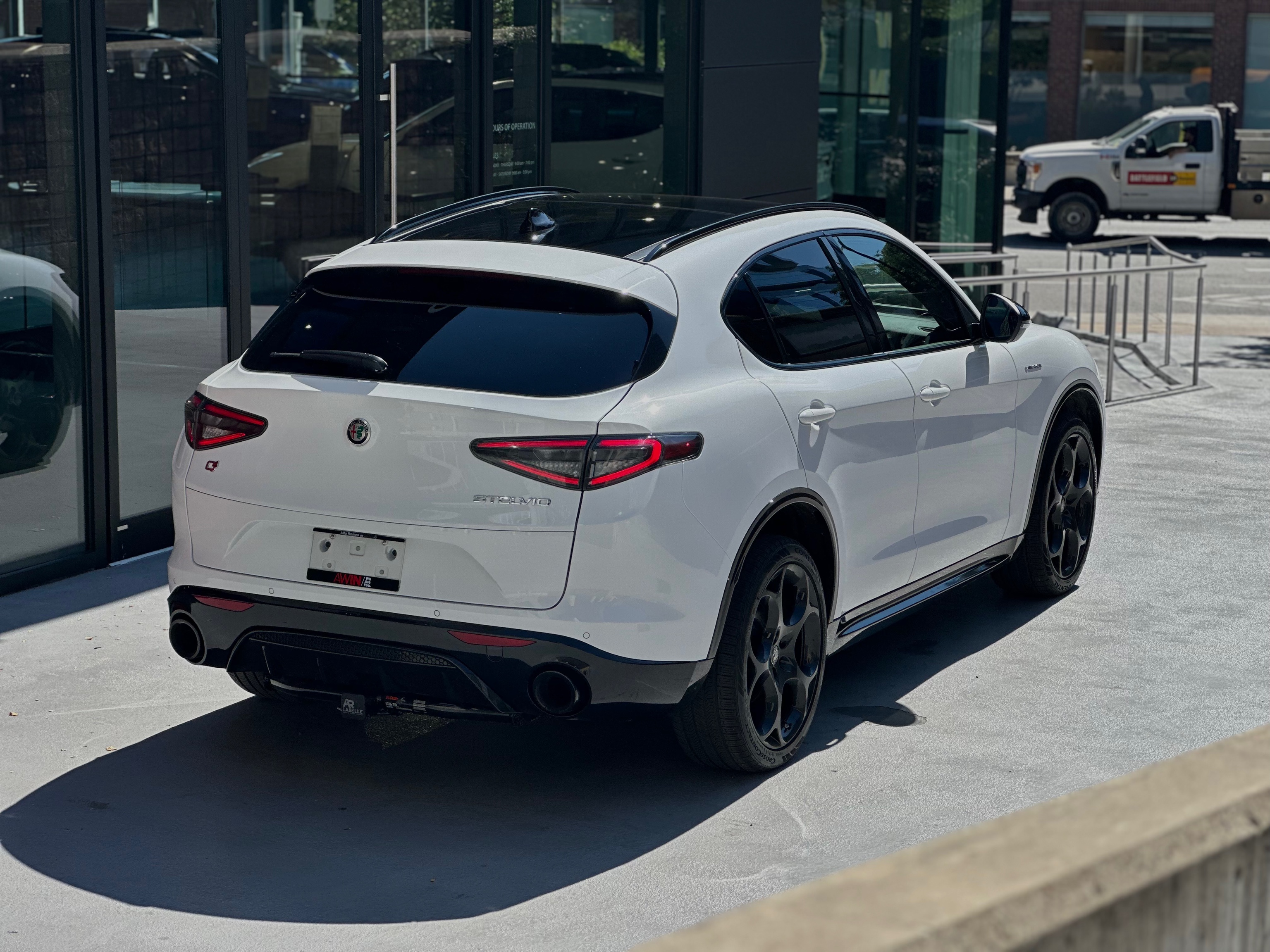 2024 Alfa Romeo Stelvio