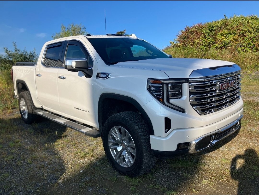 2023 GMC Sierra 1500