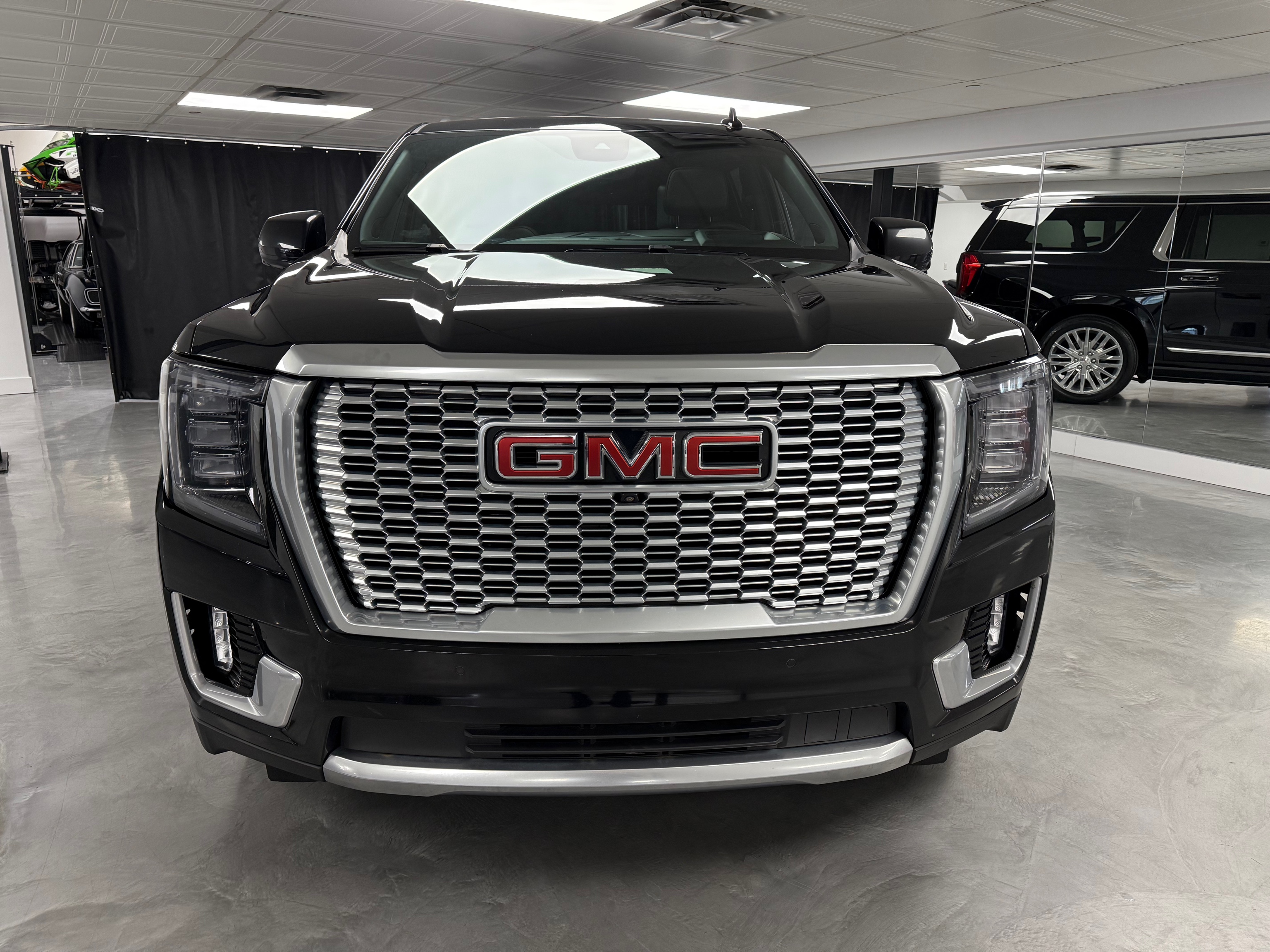 2023 GMC Yukon XL