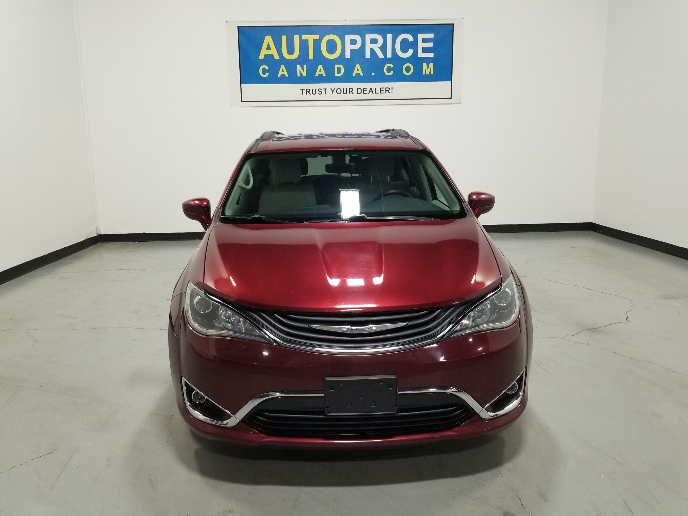 2018 Chrysler Pacifica Hybrid