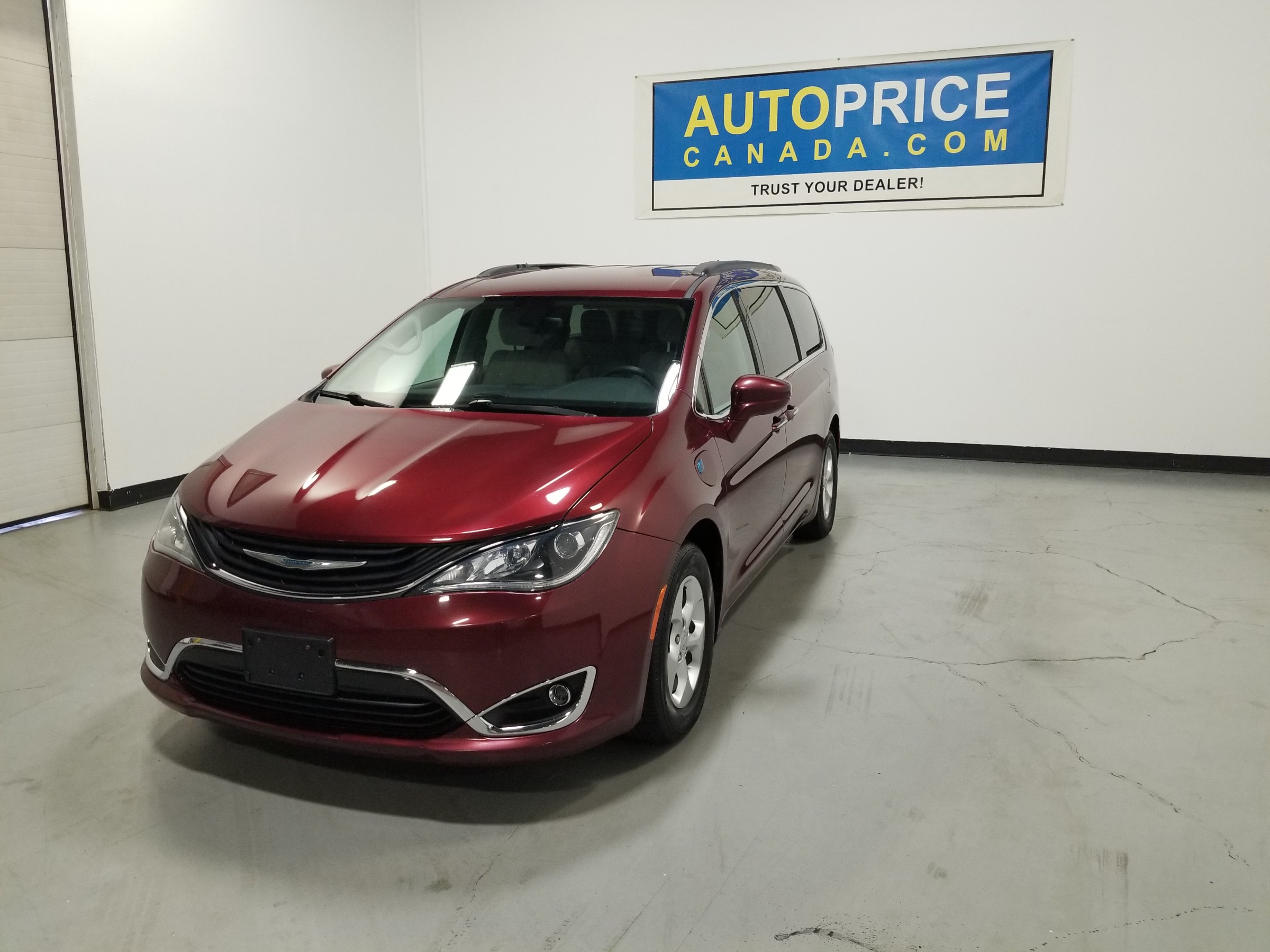 2018 Chrysler Pacifica Hybrid