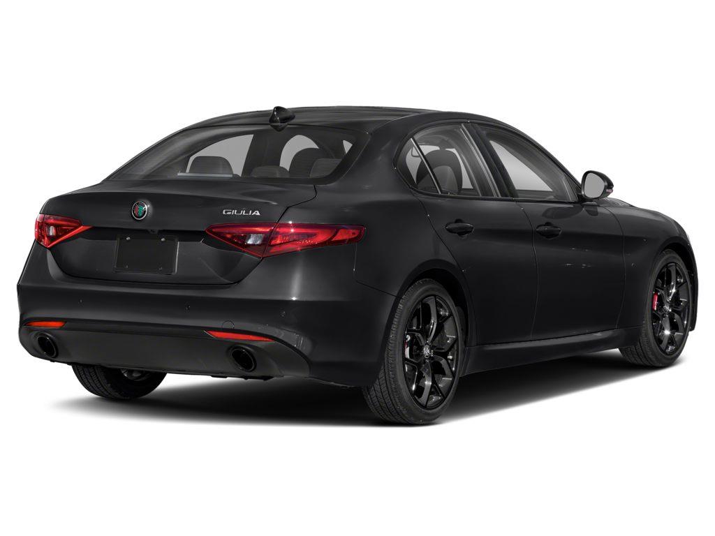 2022 Alfa Romeo Giulia