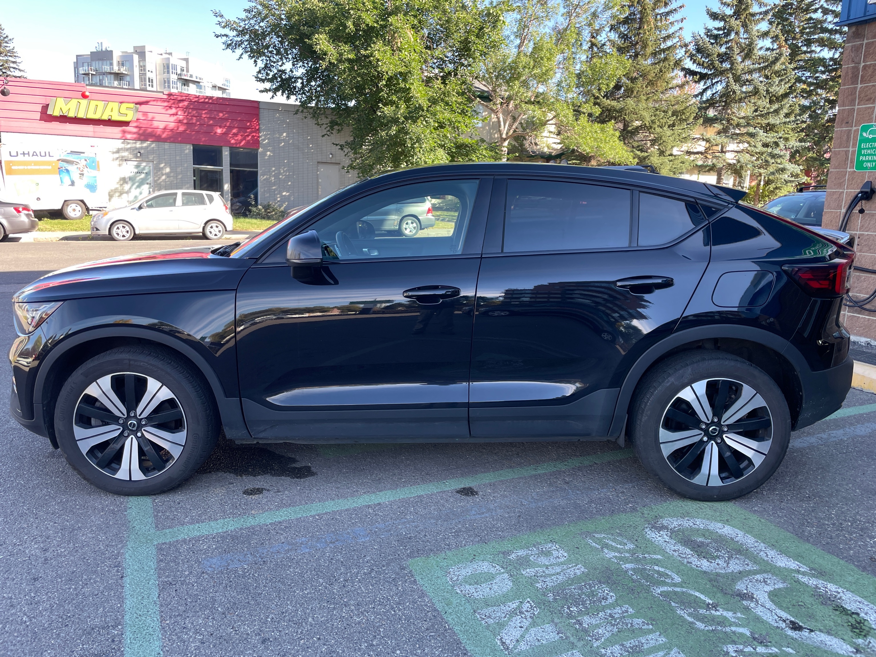 2023 Volvo C40 Recharge Pure Electric