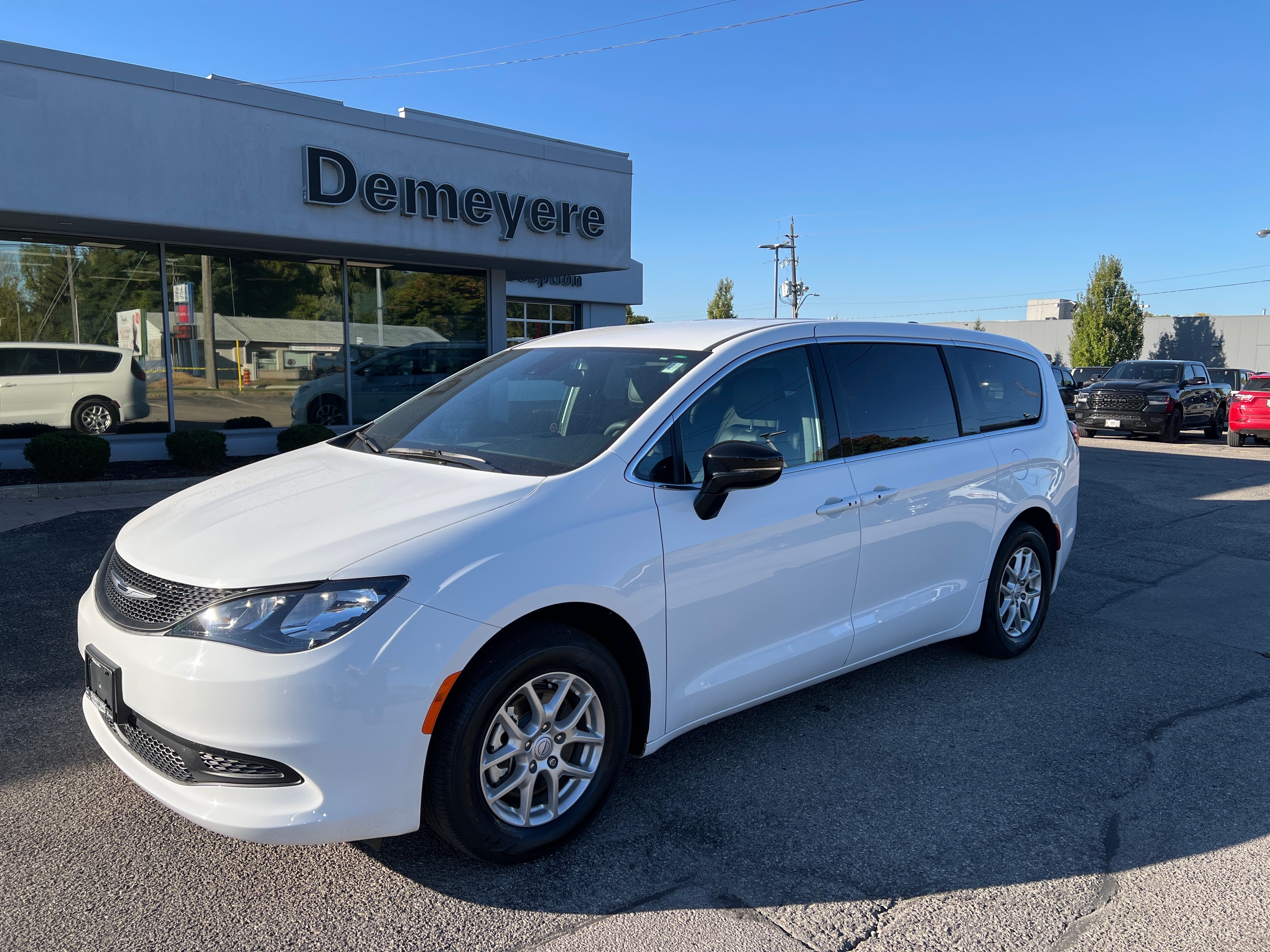 2025 Chrysler Grand Caravan