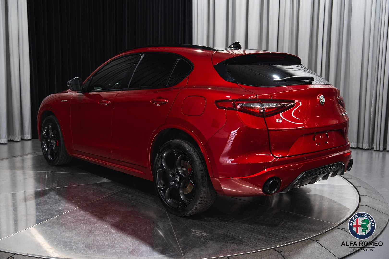 2022 Alfa Romeo Stelvio