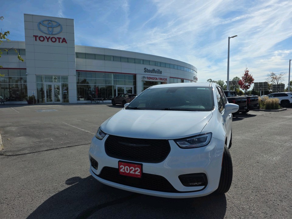 2022 Chrysler Pacifica Hybrid