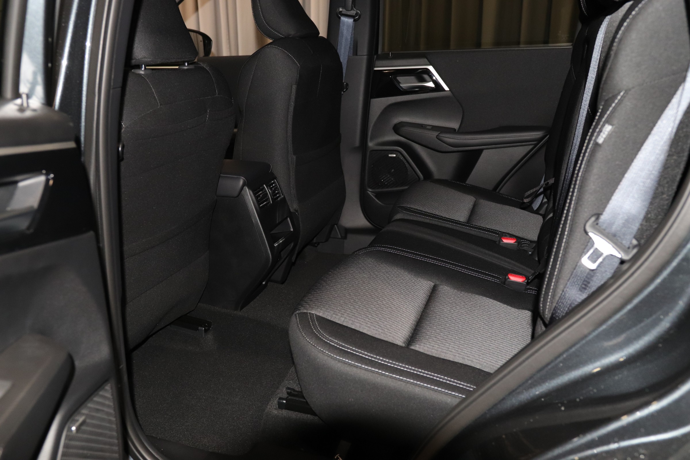 2025 Mitsubishi Outlander