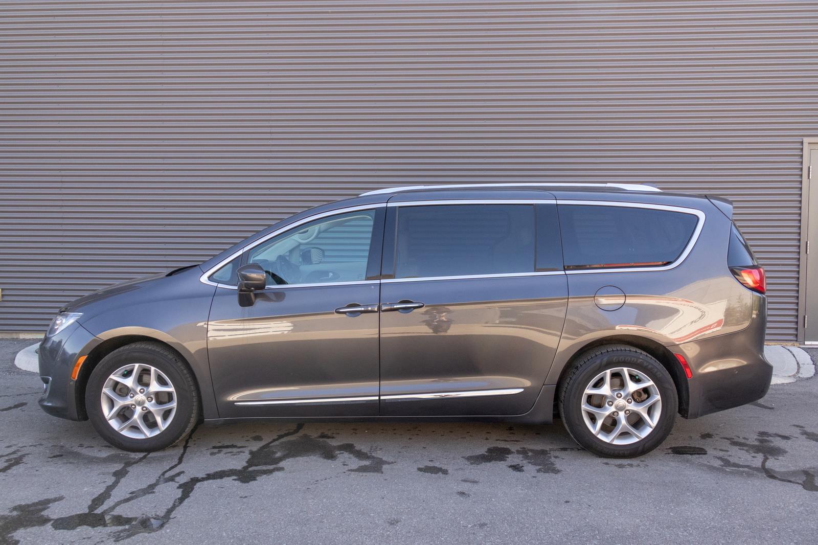 2017 Chrysler Pacifica
