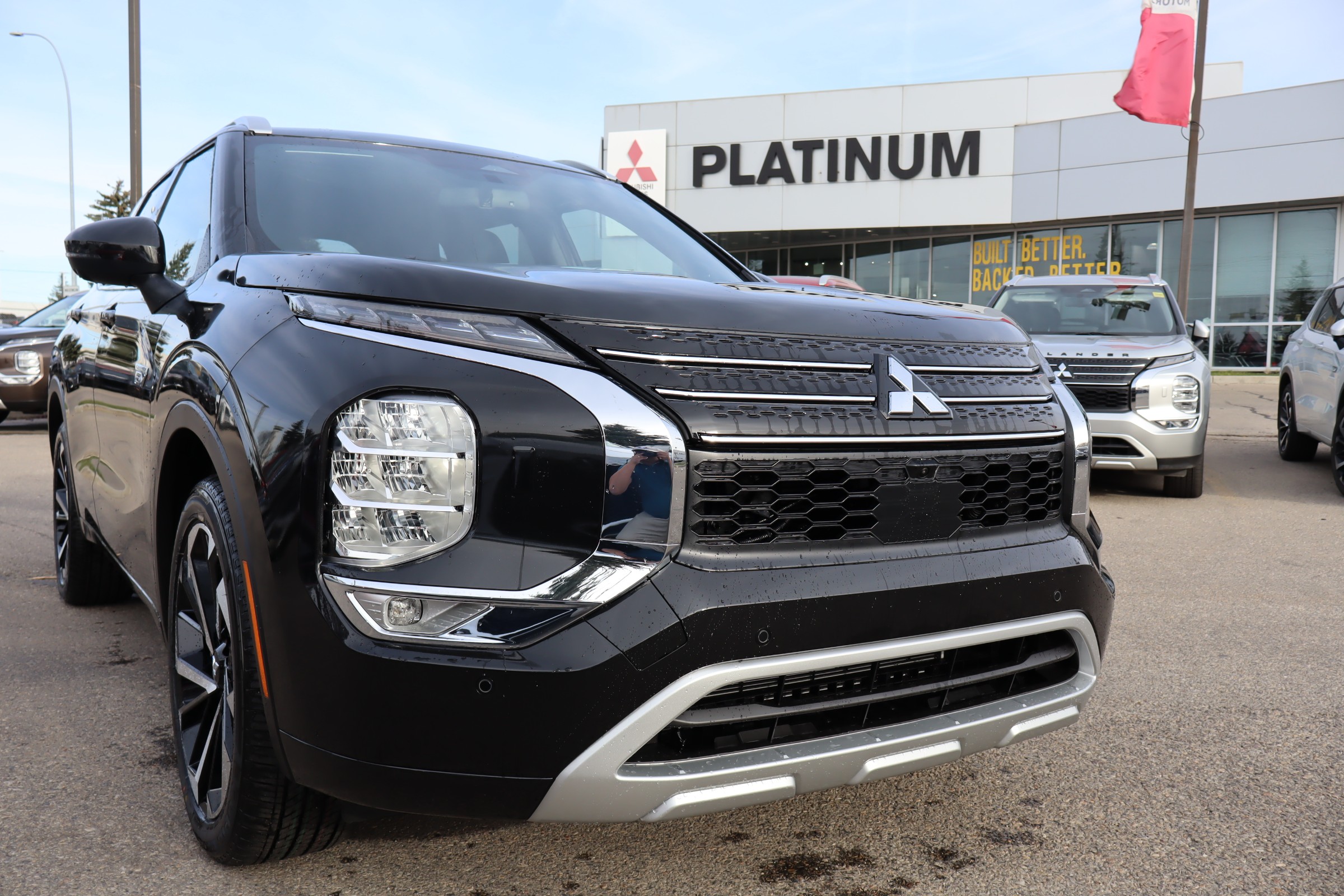 2025 Mitsubishi Outlander PHEV