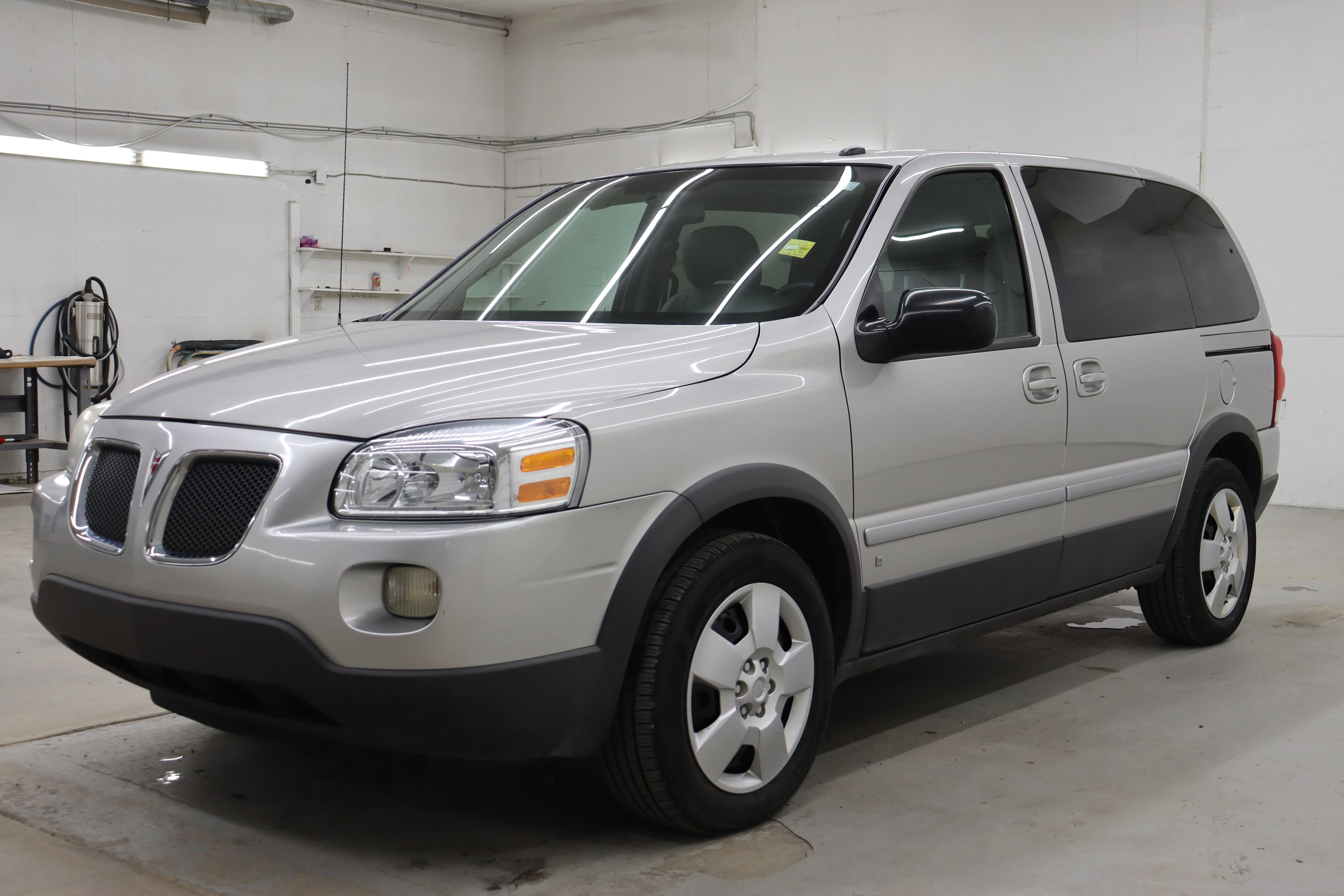 2009 Pontiac Montana SV6