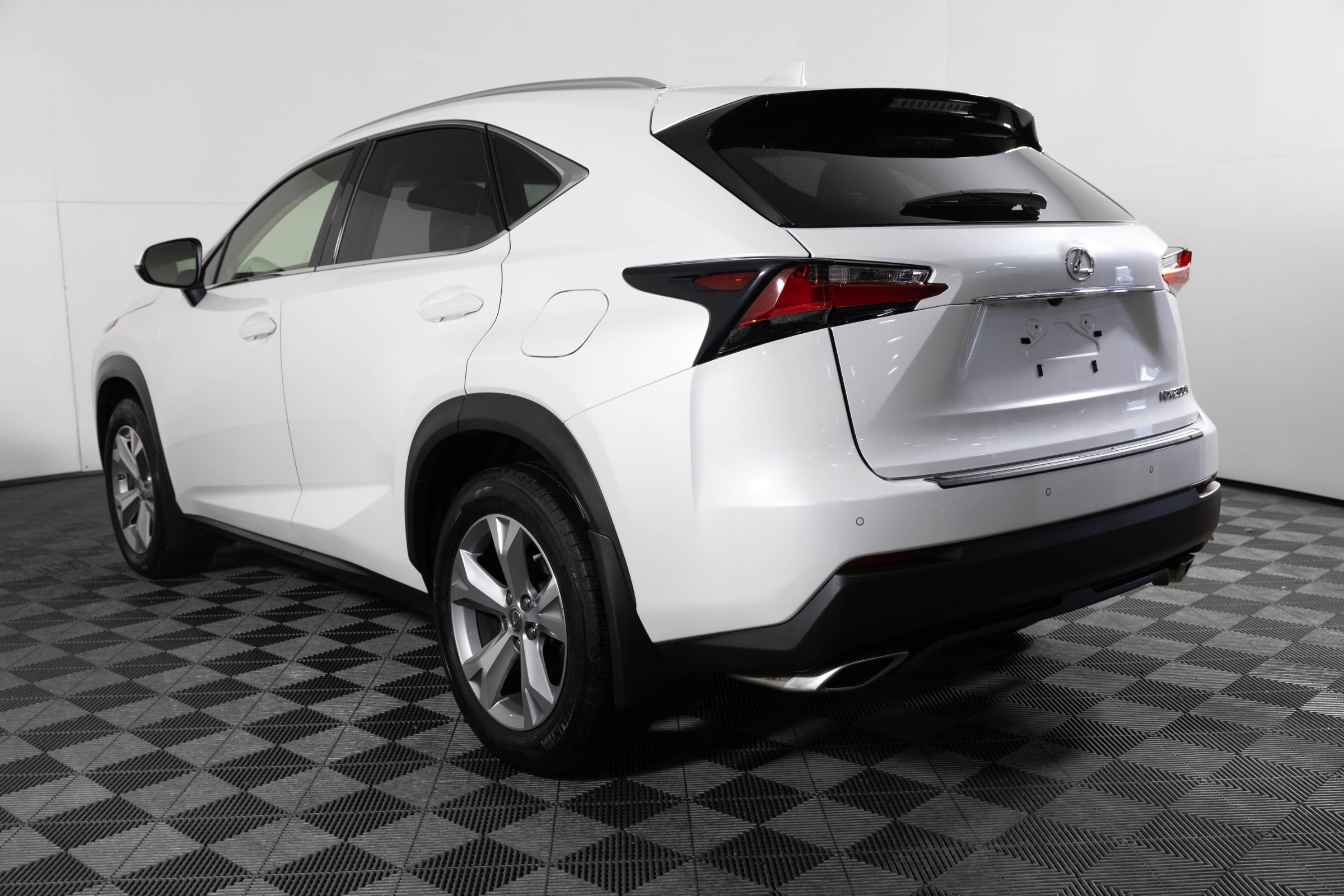 2017 Lexus NX 200t