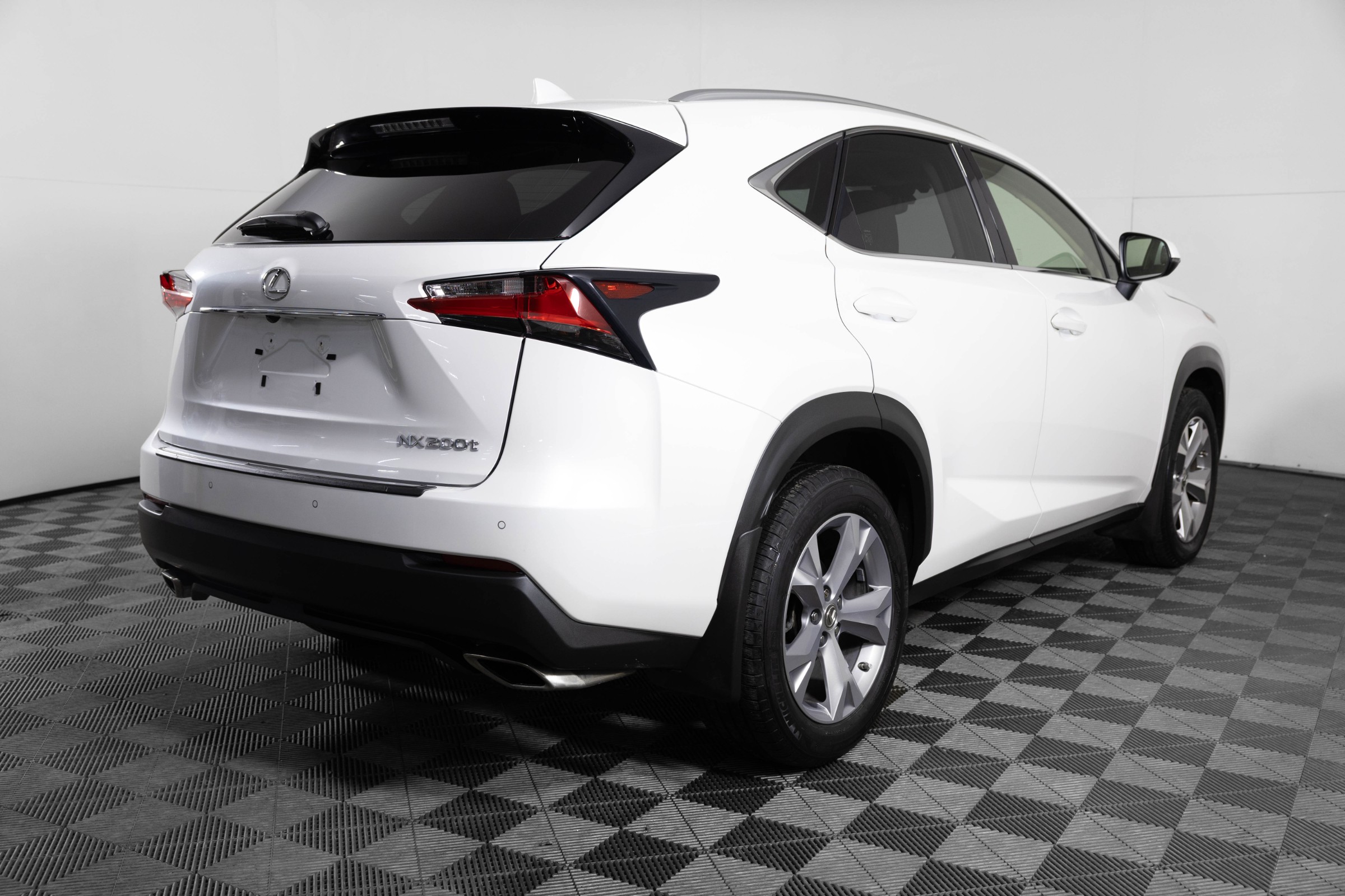 2017 Lexus NX 200t