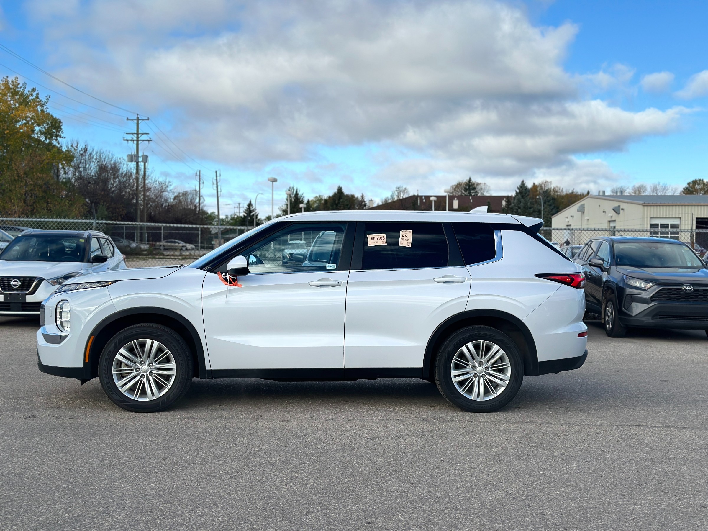 2024 Mitsubishi Outlander