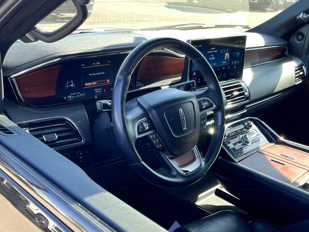 2022 Lincoln Navigator L
