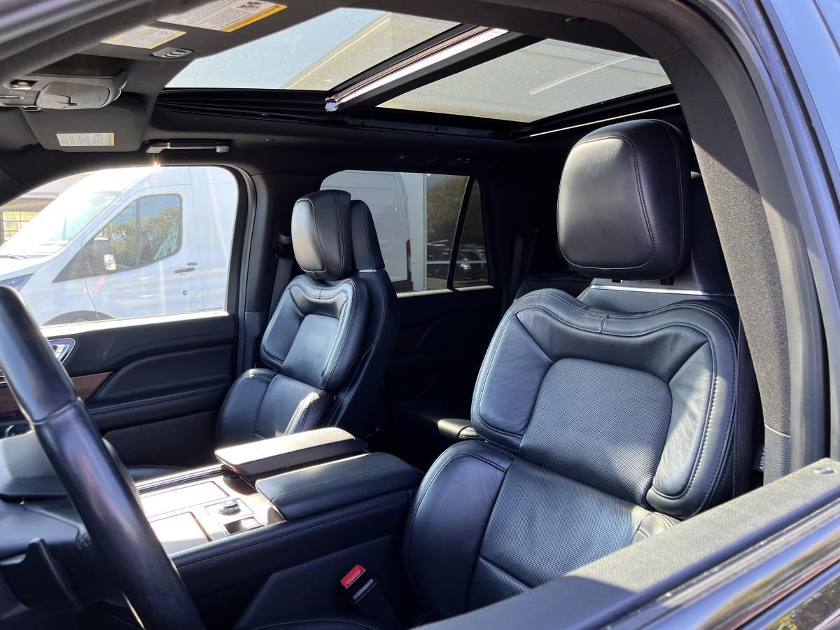 2022 Lincoln Navigator L