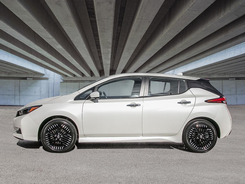 2024 Nissan LEAF
