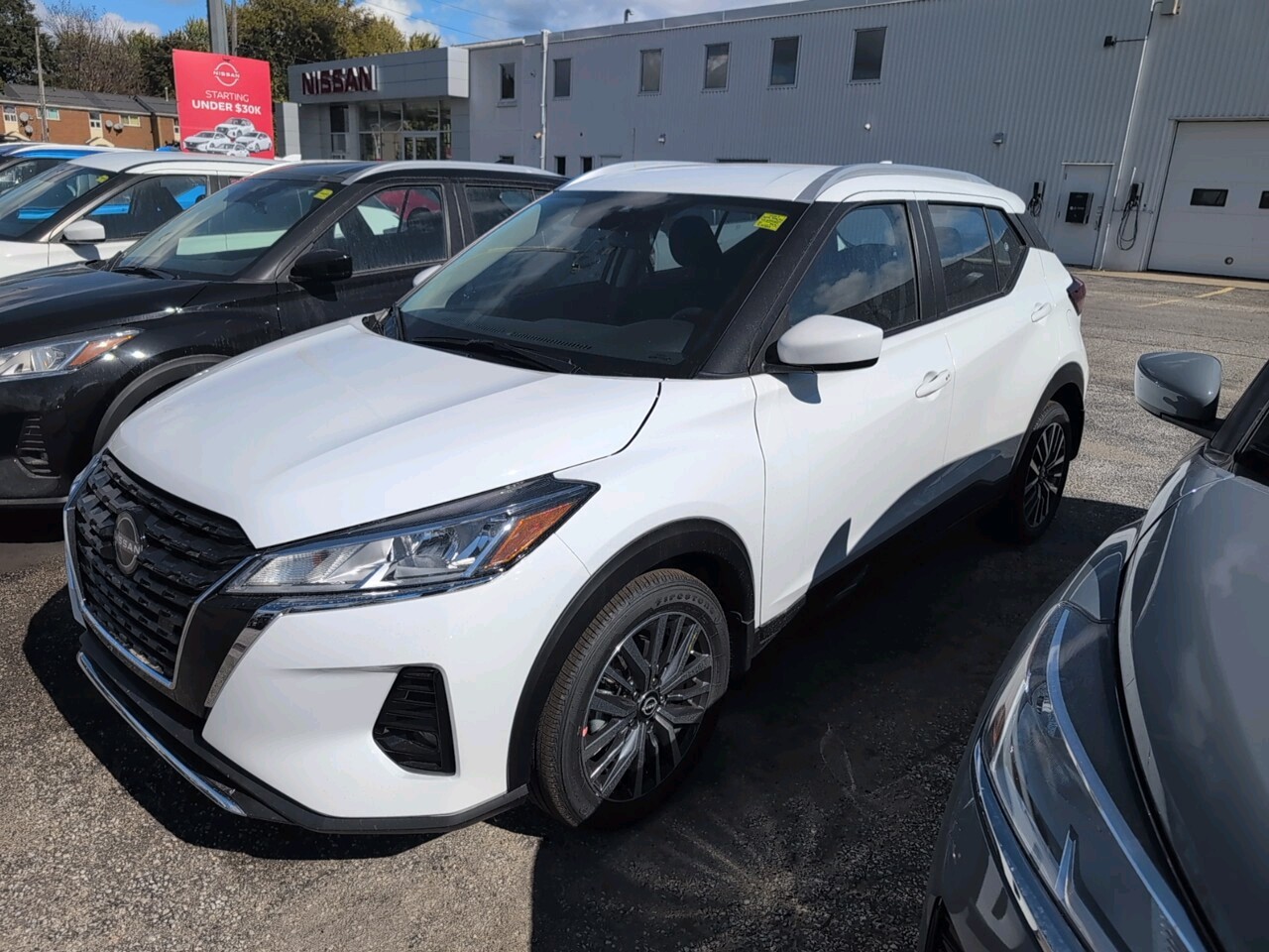 2025 Nissan Kicks Play