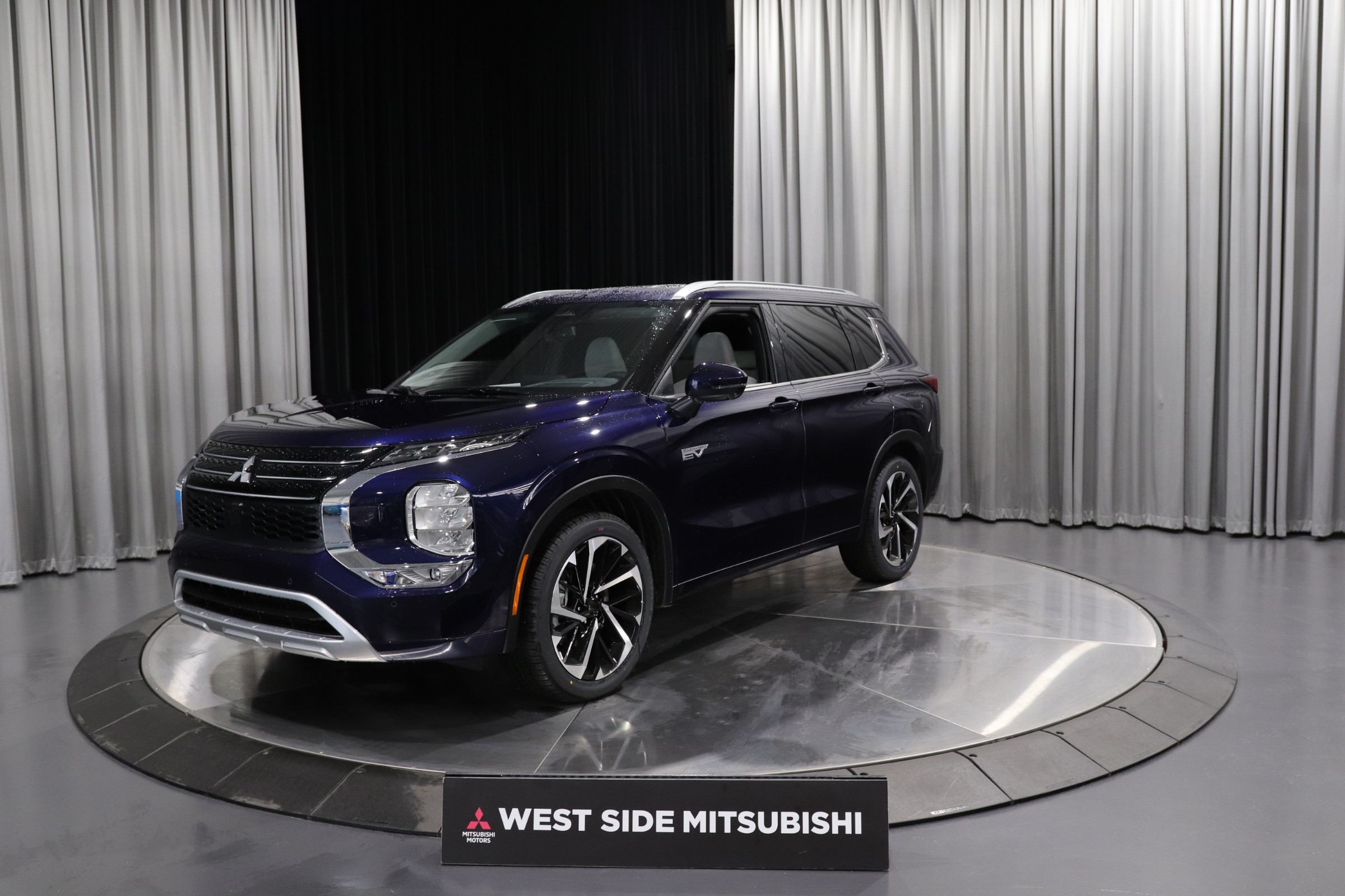 2025 Mitsubishi Outlander PHEV