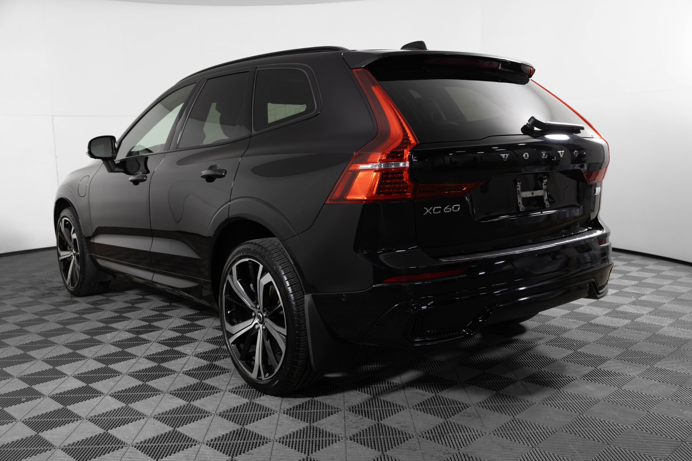 2022 Volvo XC60 Recharge Plug-In Hybrid