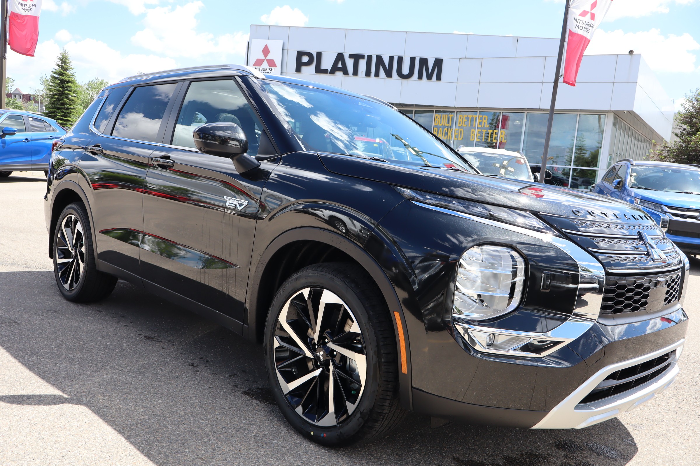 2025 Mitsubishi Outlander PHEV