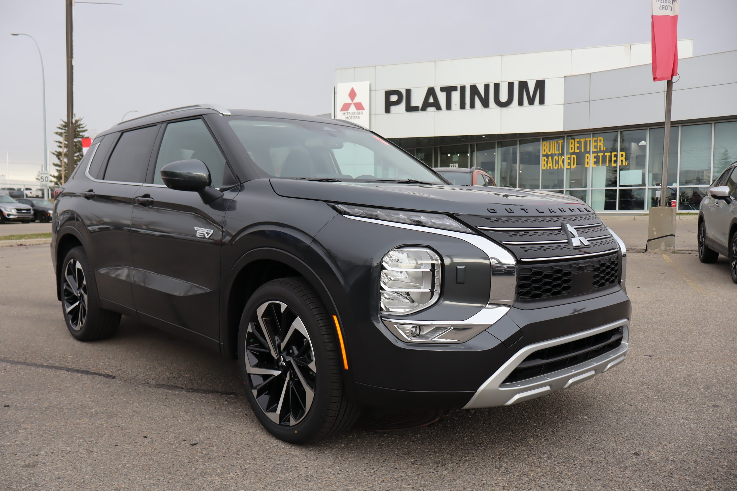 2025 Mitsubishi Outlander PHEV