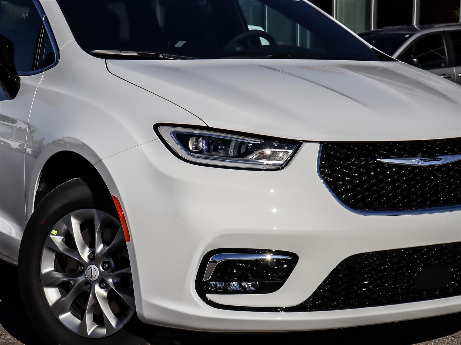 2026 Chrysler Pacifica