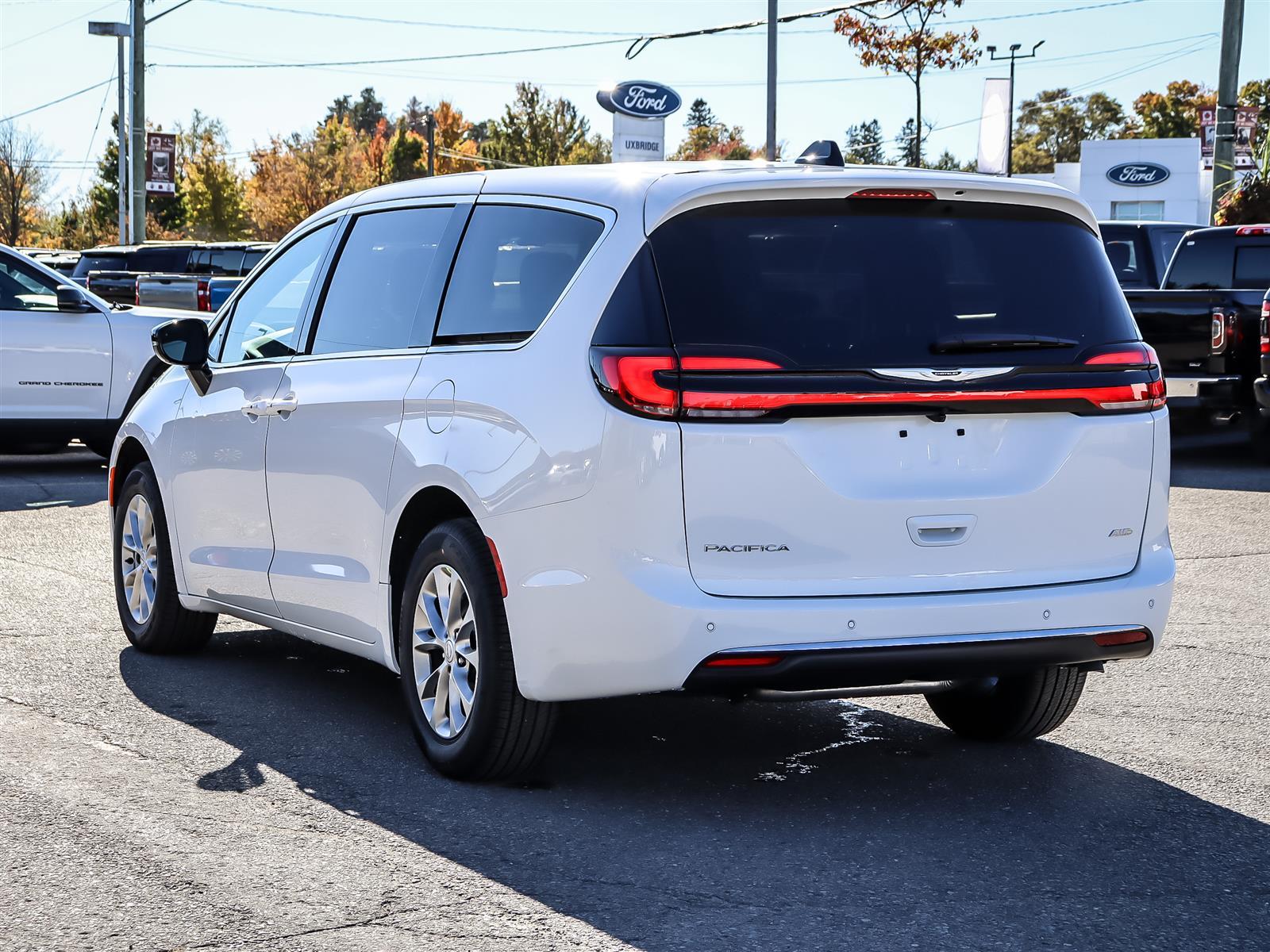 2026 Chrysler Pacifica