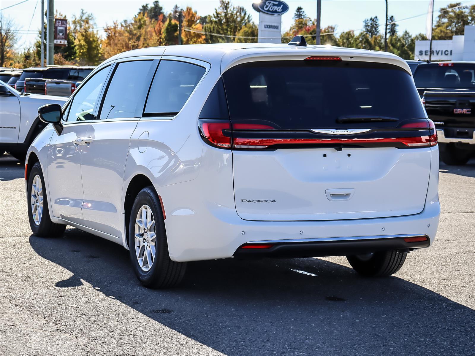 2026 Chrysler Pacifica