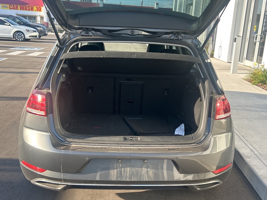 2018 Volkswagen e-Golf