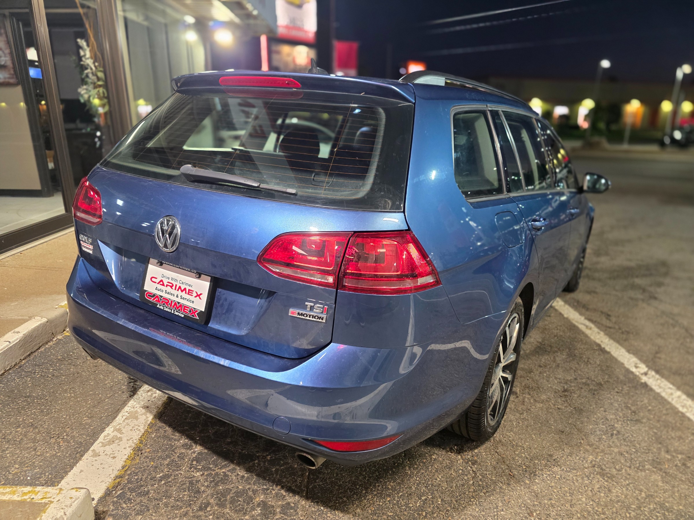2017 Volkswagen Golf SportWagen