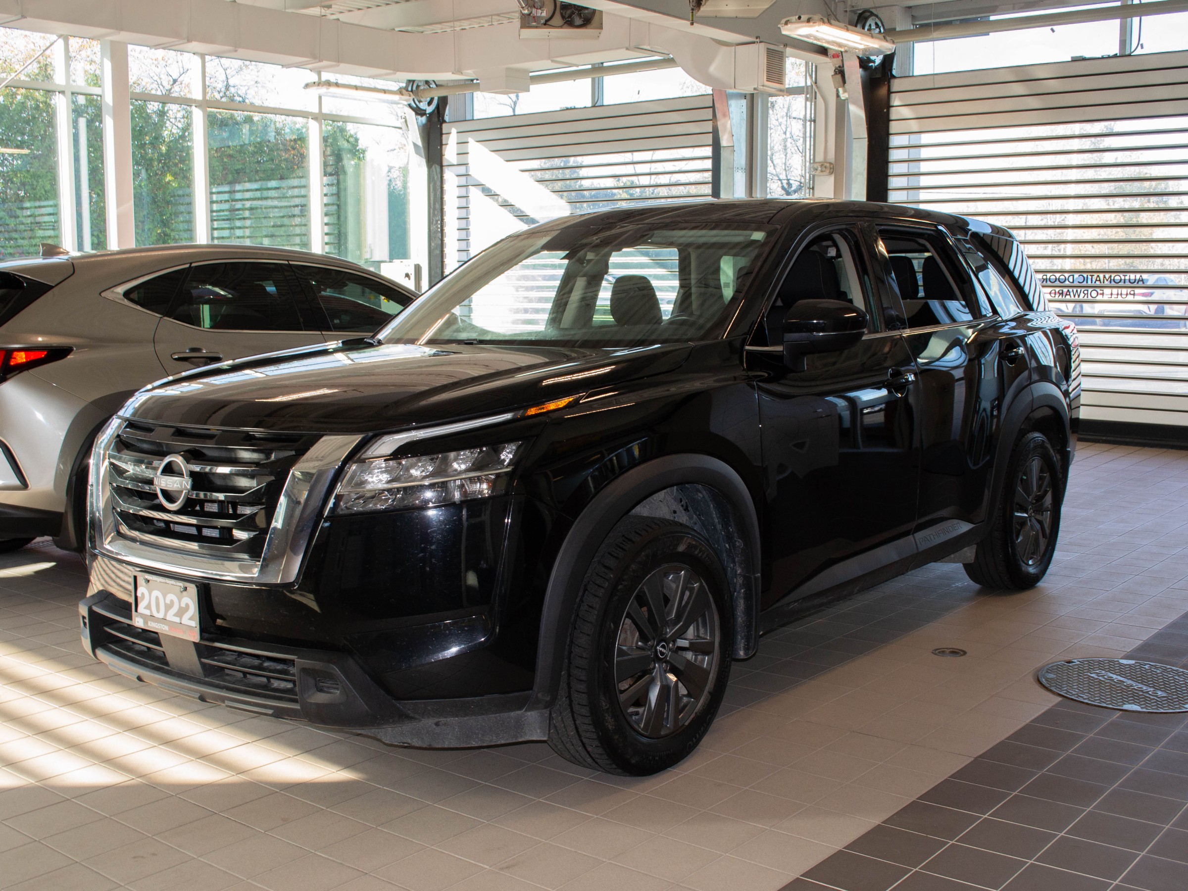 2022 Nissan Pathfinder