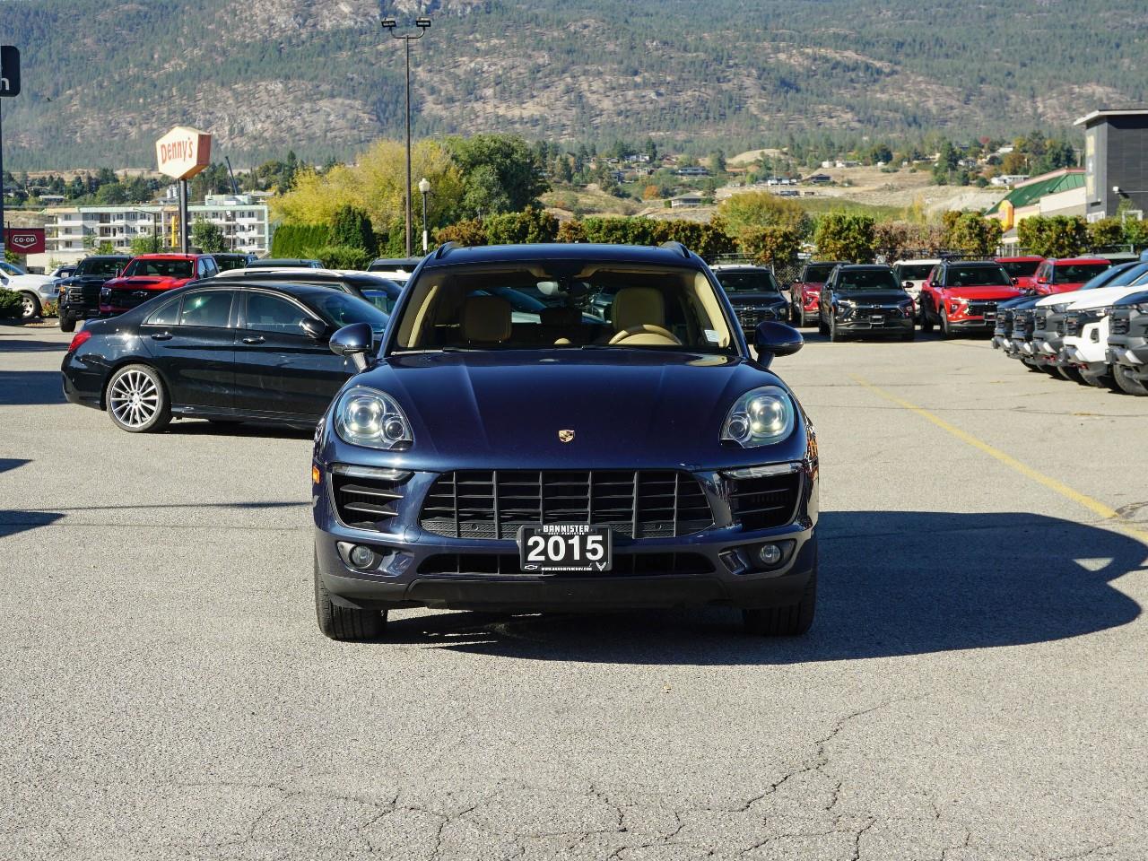 2015 Porsche Macan