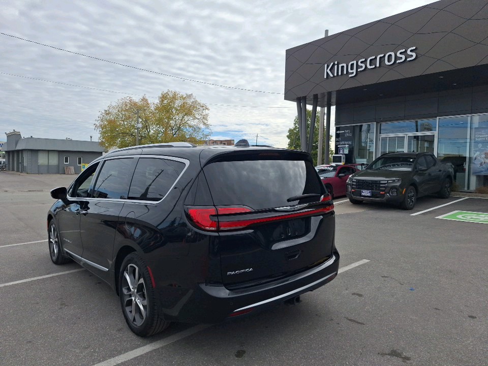 2022 Chrysler Pacifica