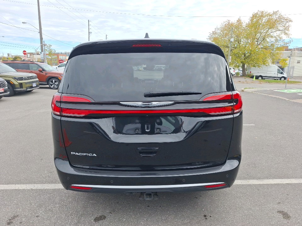 2022 Chrysler Pacifica