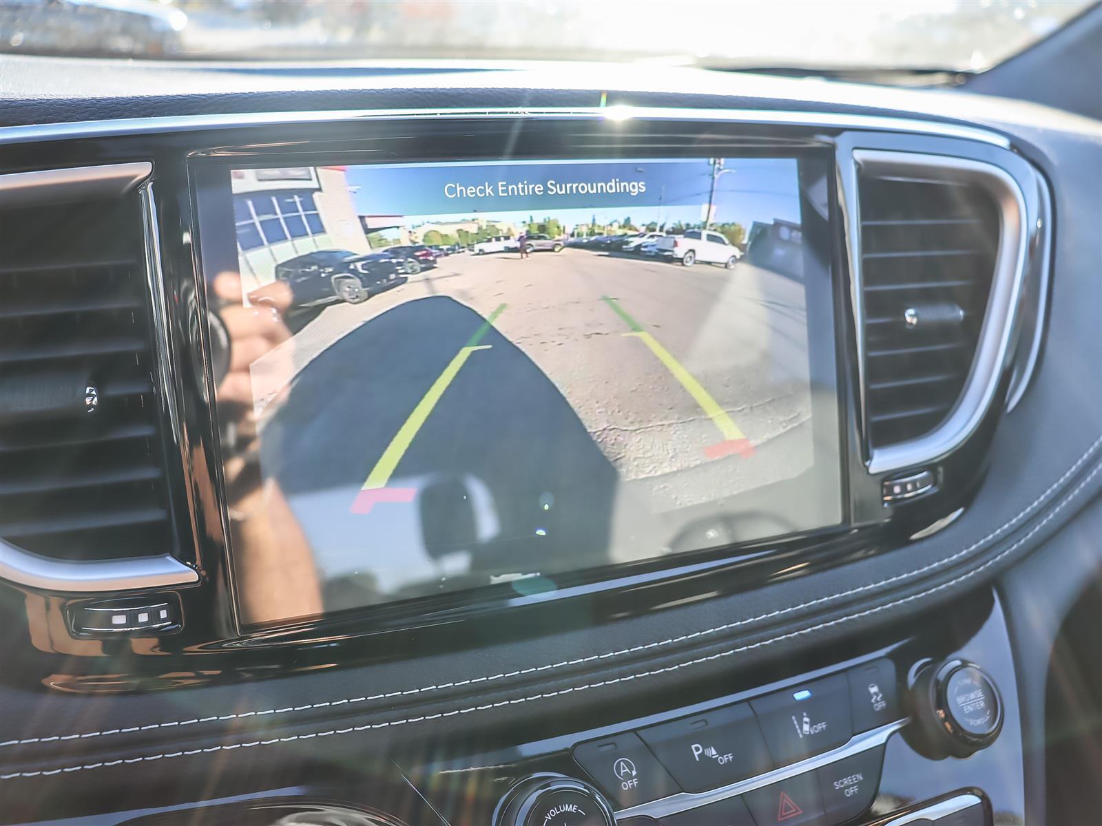 2026 Chrysler Pacifica