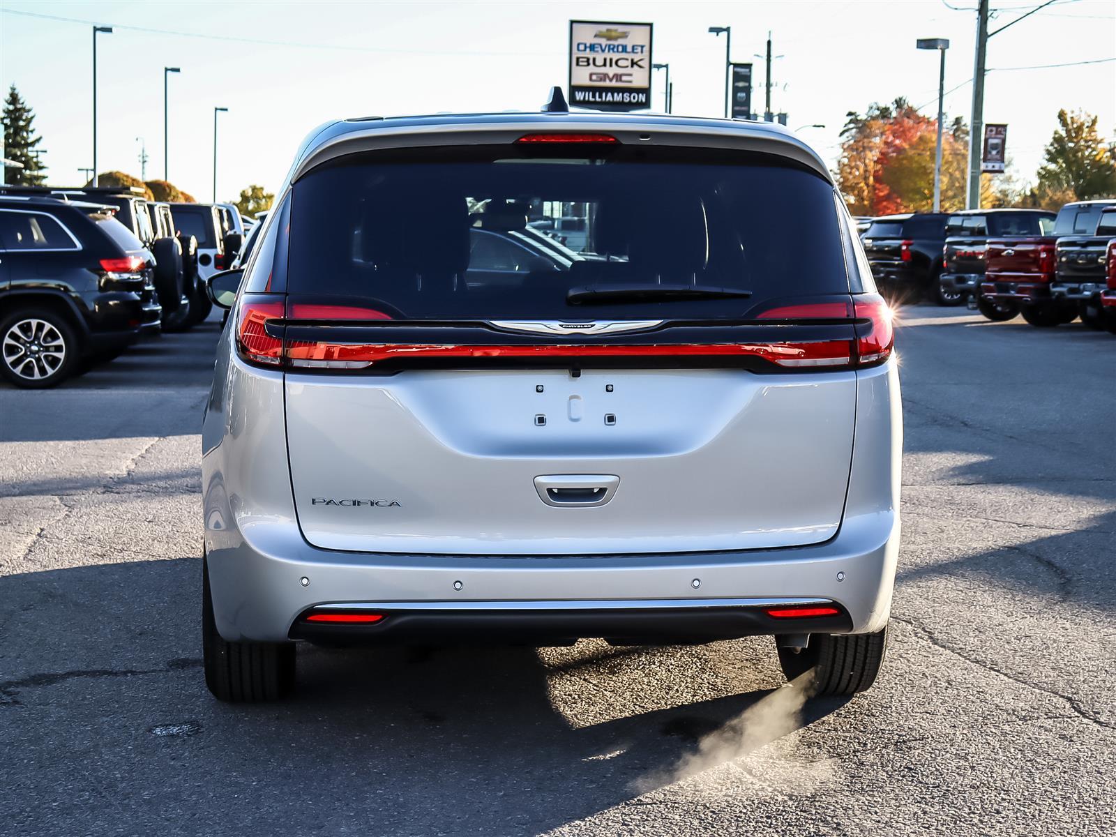 2026 Chrysler Pacifica