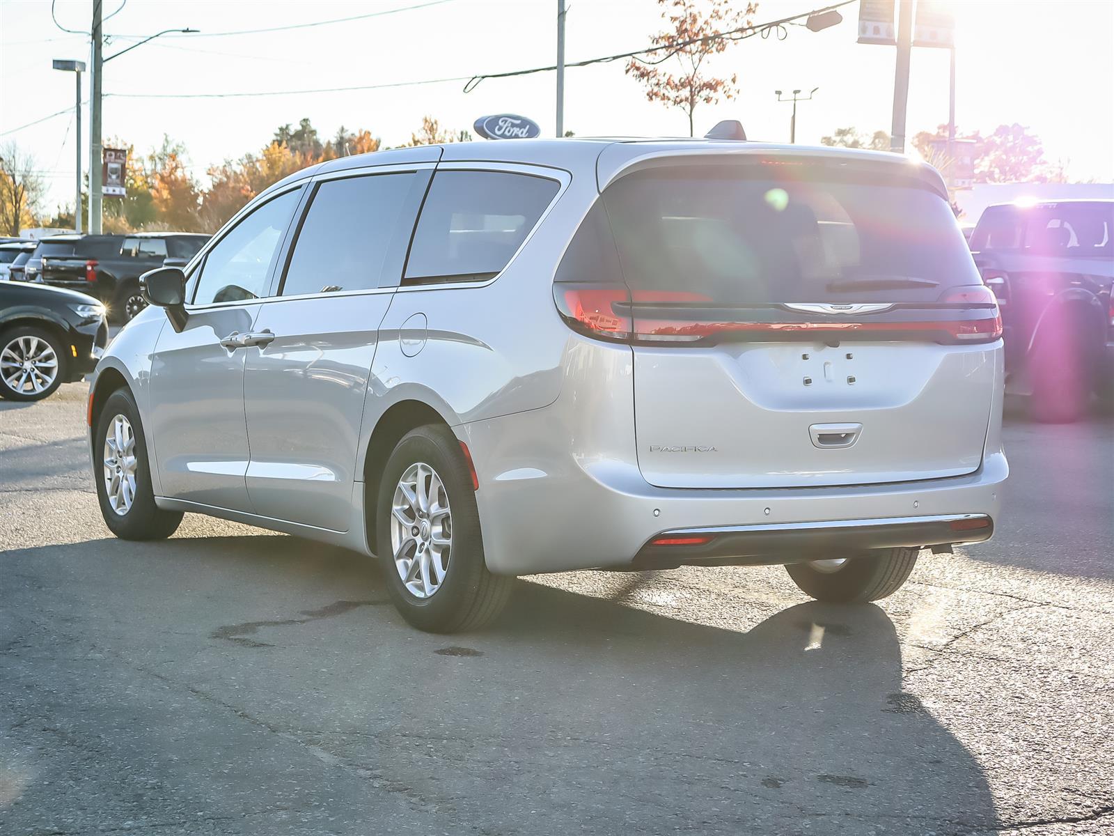 2026 Chrysler Pacifica