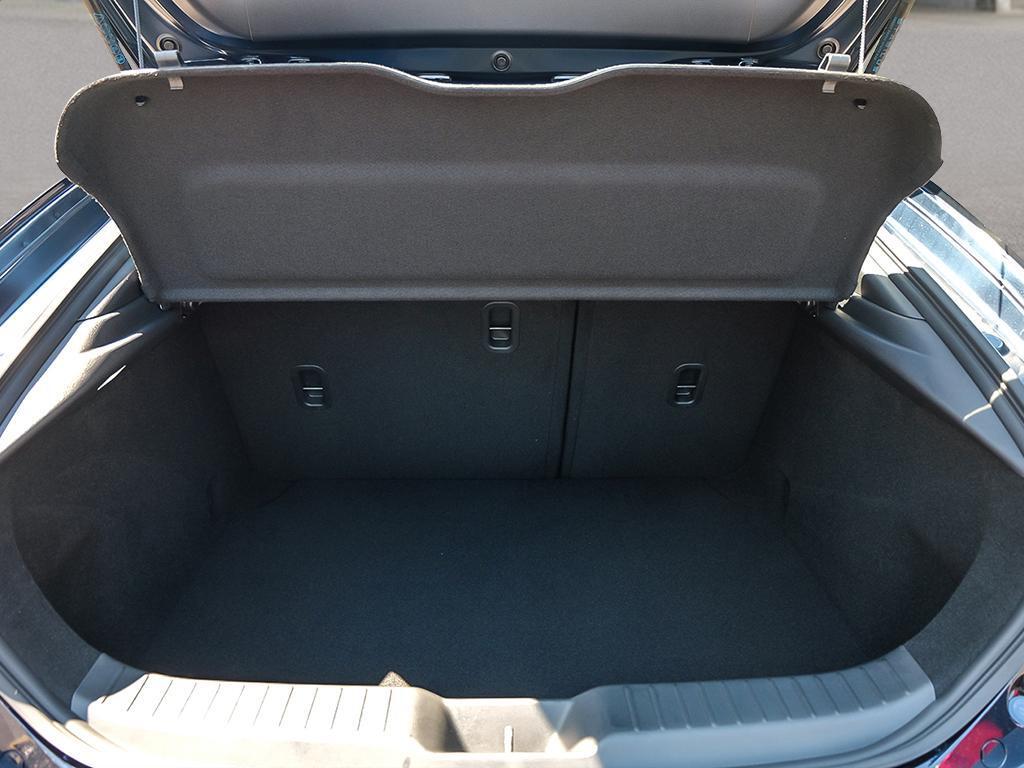 2025 Mazda Mazda3 Sport