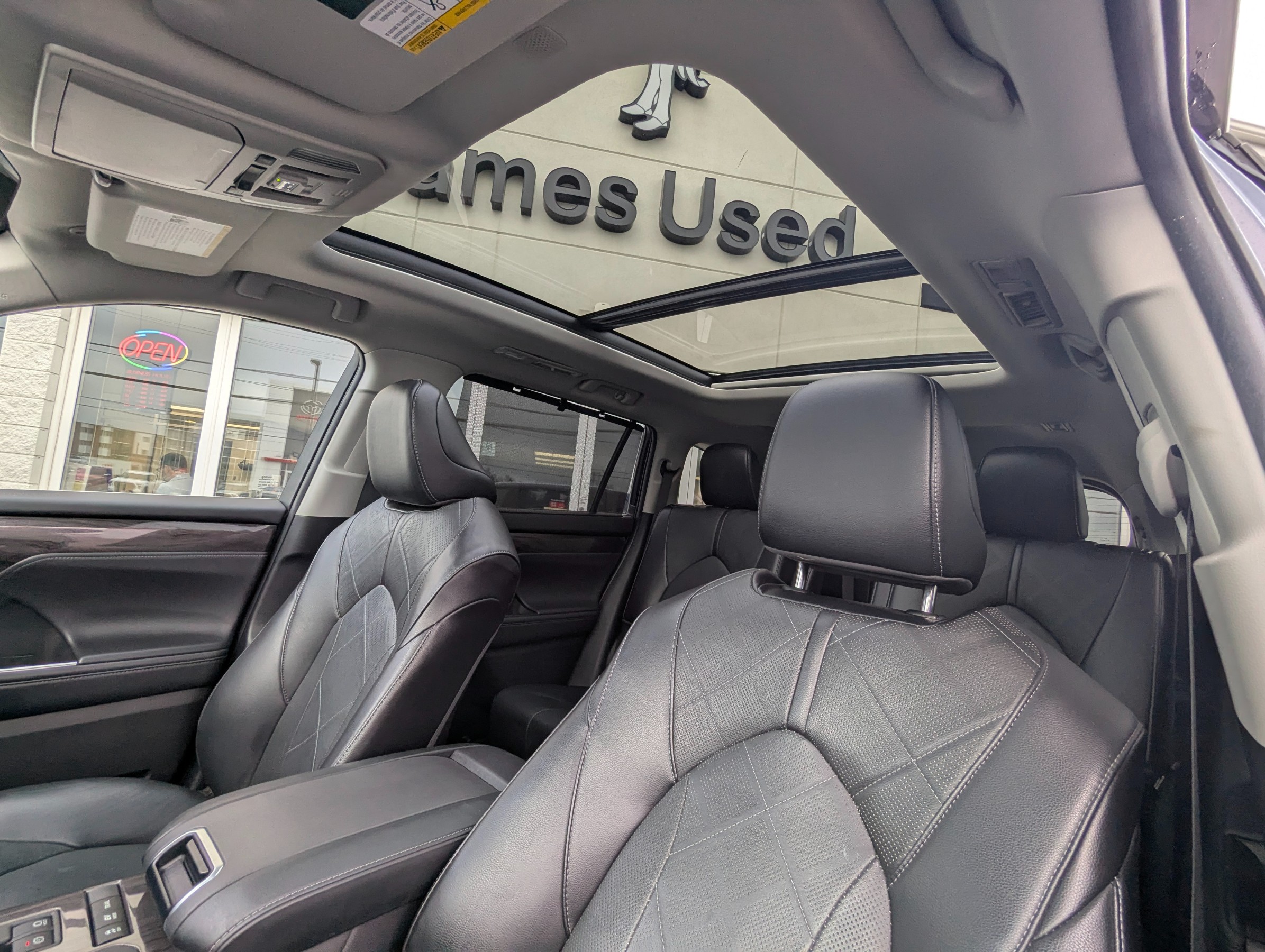 2022 Toyota Highlander Hybrid