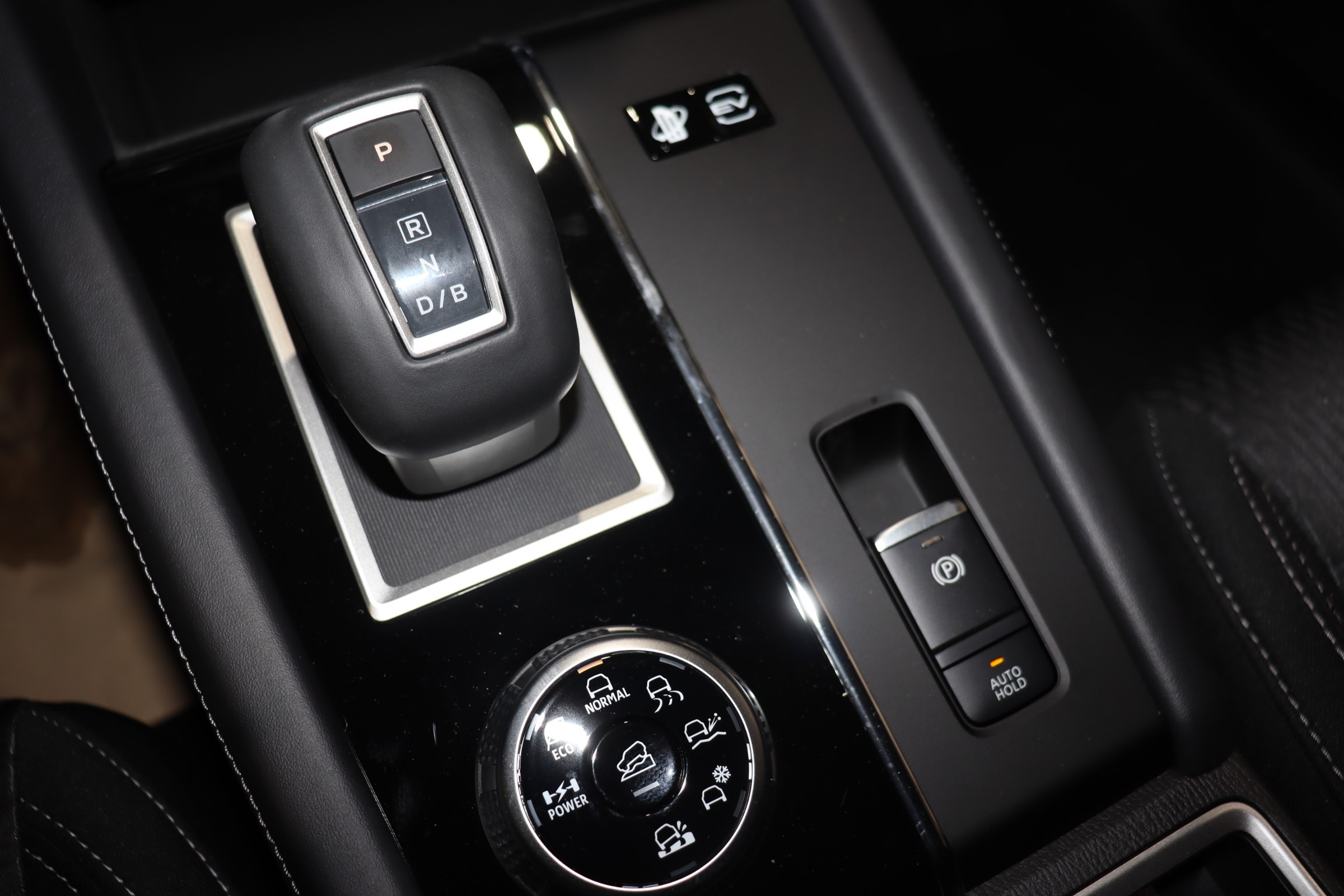 2025 Mitsubishi Outlander PHEV