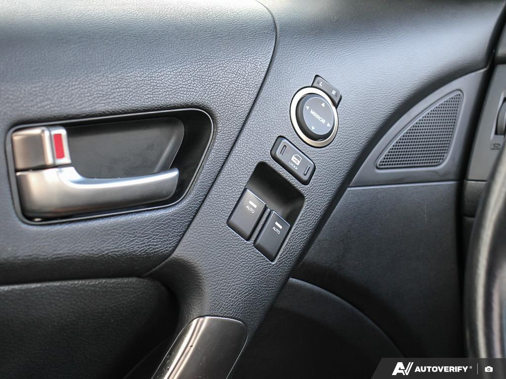 2013 Hyundai Genesis Coupe