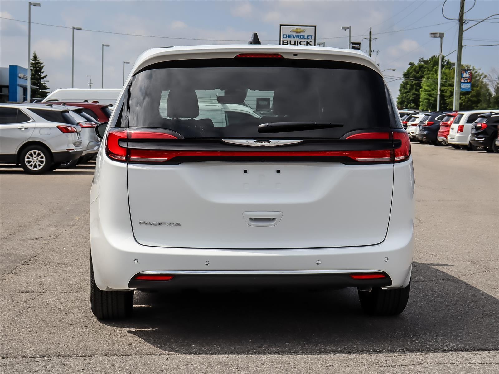 2025 Chrysler Pacifica