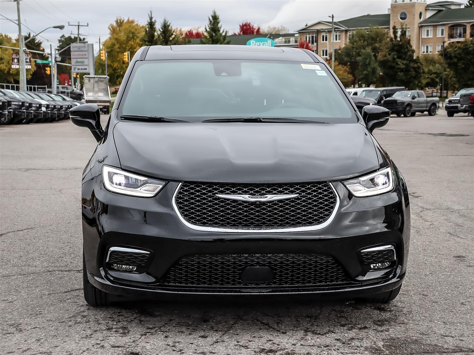 2026 Chrysler Pacifica