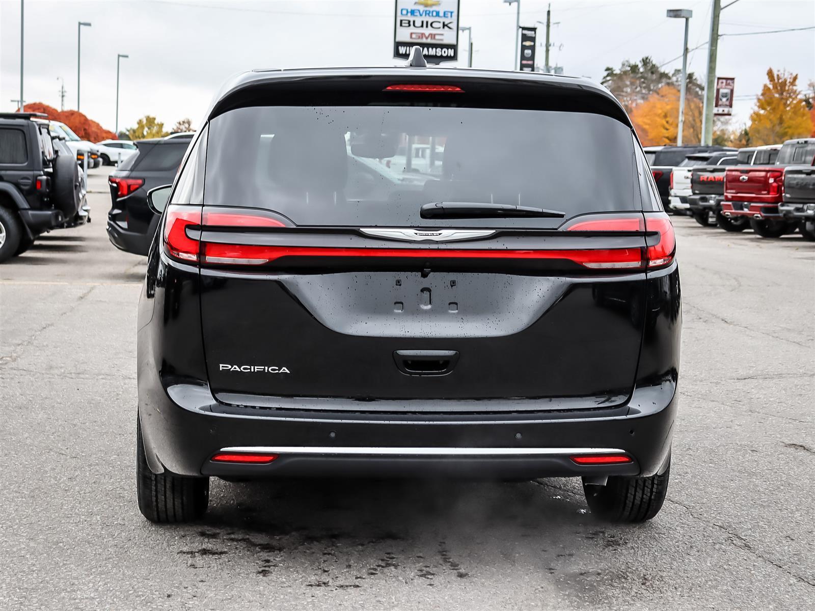 2026 Chrysler Pacifica