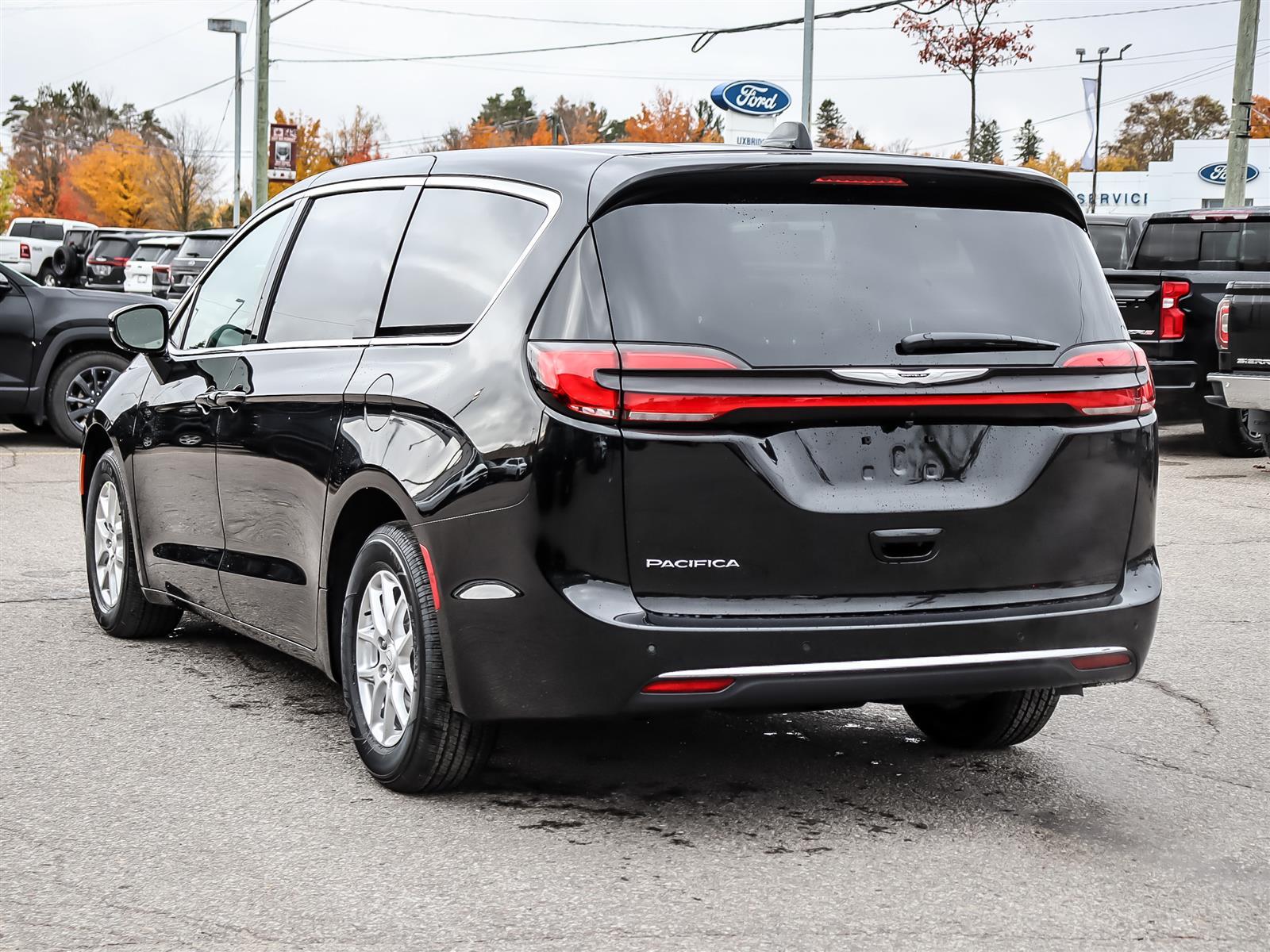 2026 Chrysler Pacifica