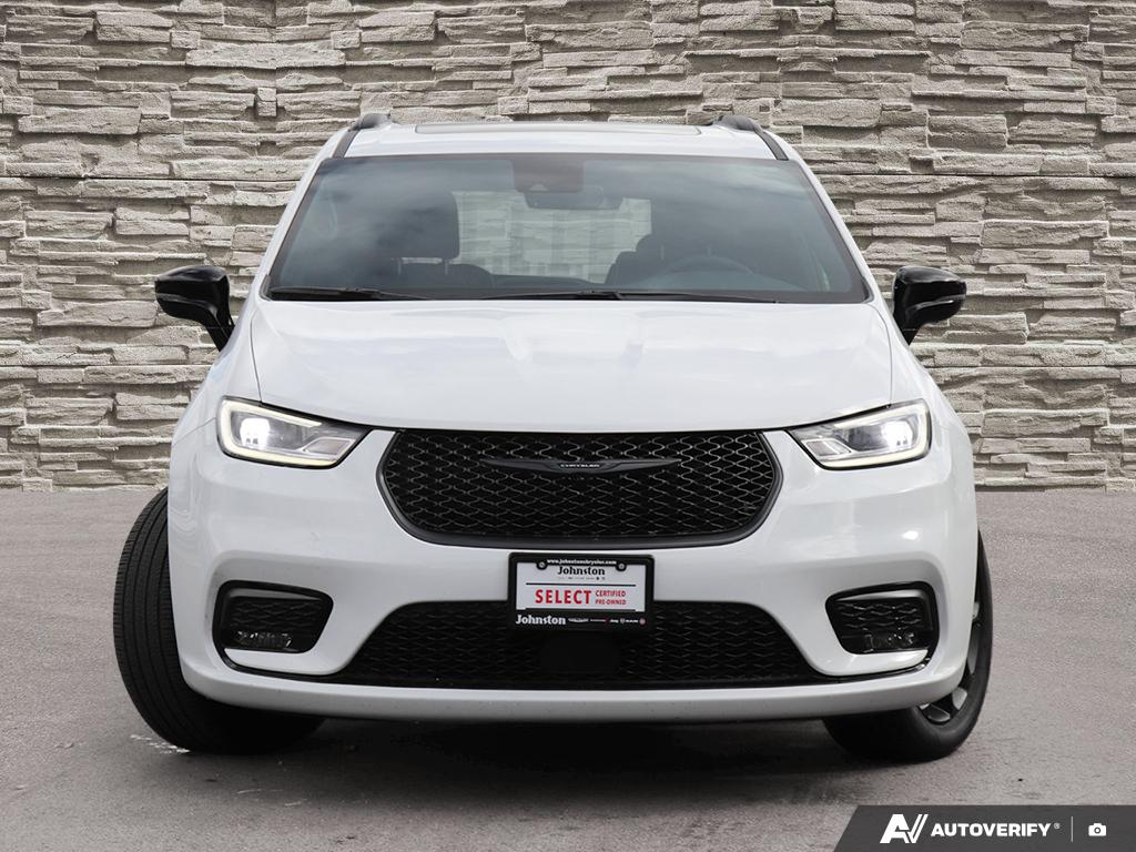 2024 Chrysler Pacifica