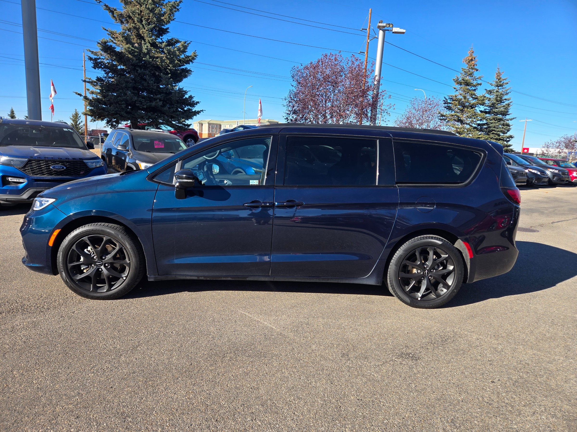 2024 Chrysler Pacifica