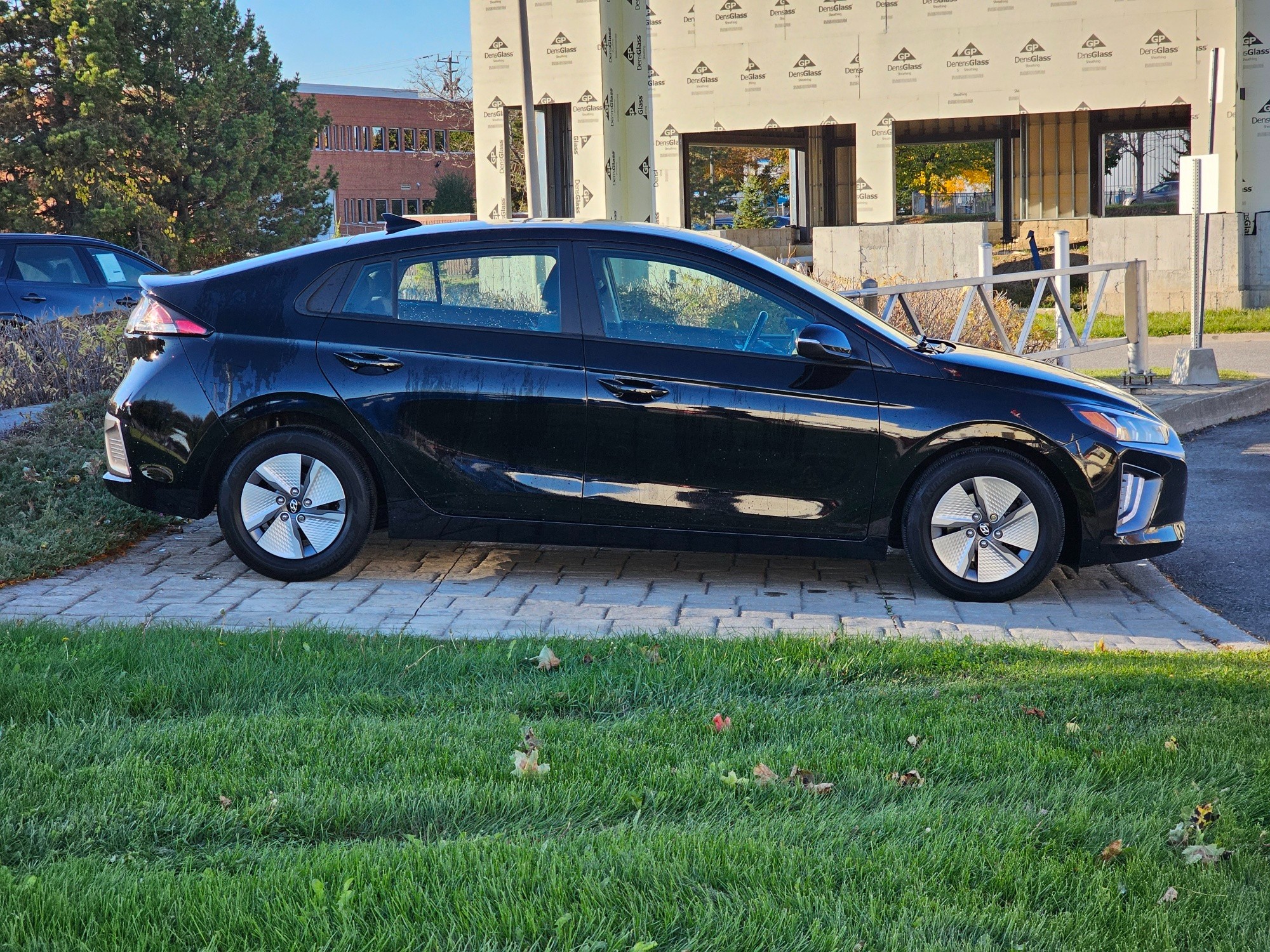 2022 Hyundai Ioniq Hybrid